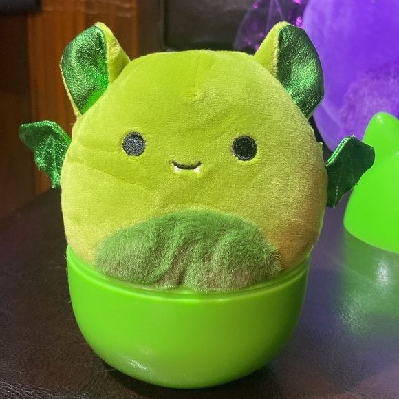 Squishmallows Blas and Rosemary halloween bats BNWT and egg - Picture 3 of 3